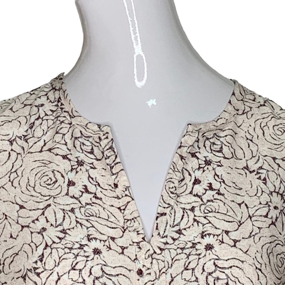 Ann Taylor Top Long Sleeve Roses Print Long Sleeve Size XS Petite - Picture 3 of 10